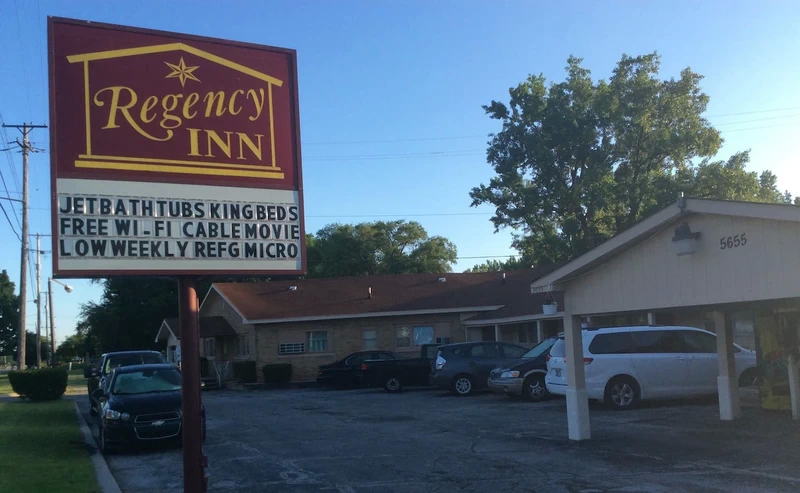 Regency Inn (Bel-Air Motel) - Regency Inn (newer photo)